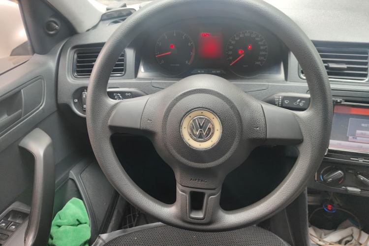 Used Volkswagen Santana 2013 1.6L Manual Fashion Edition Steering Wheel