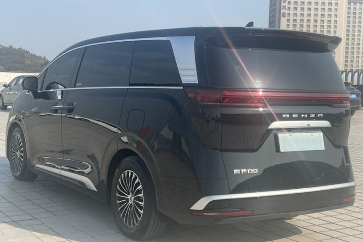 Used Denza D9 2024 EV 620 Premium Model
