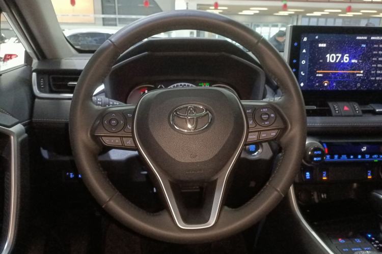 Used Toyota RAV4 2022 2.0L CVT Two-Wheel Drive Fashion Plus Edition