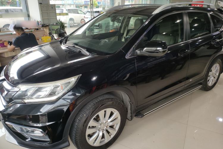 Used Honda CR-V 2016 2.0L two-wheel drive Urban Edition