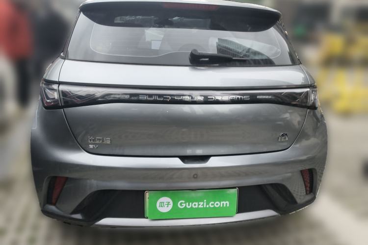 Used BYD Dolphin 2023 420 km Fashion Edition
