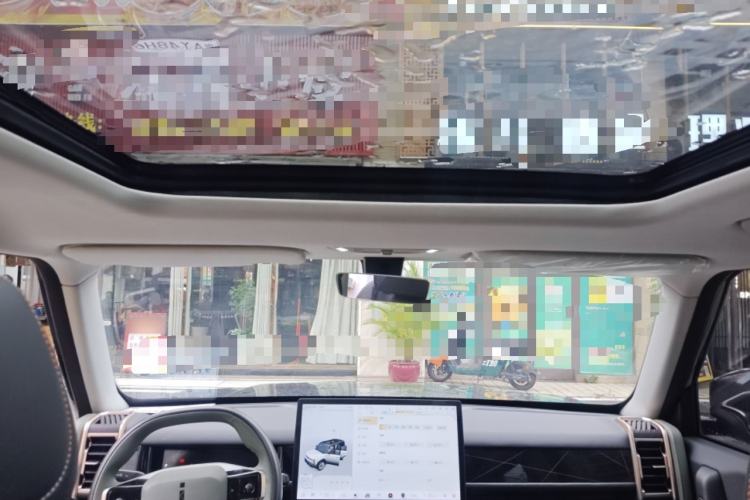 Used iCAR 03 2024 401km Two-Wheel Drive Standard Advanced Version Headliner