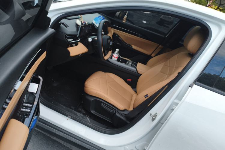 Used Geely Galaxy L6 2023 60km PLUS