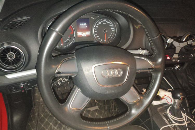 Used Audi A3 2014 Sportback 35 TFSI Automatic Ambition Edition
