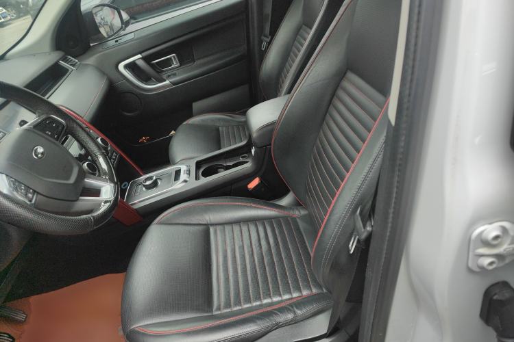 Used Land Rover Discovery Sport 2019 240 PS SE Dynamic Version China VI Standard