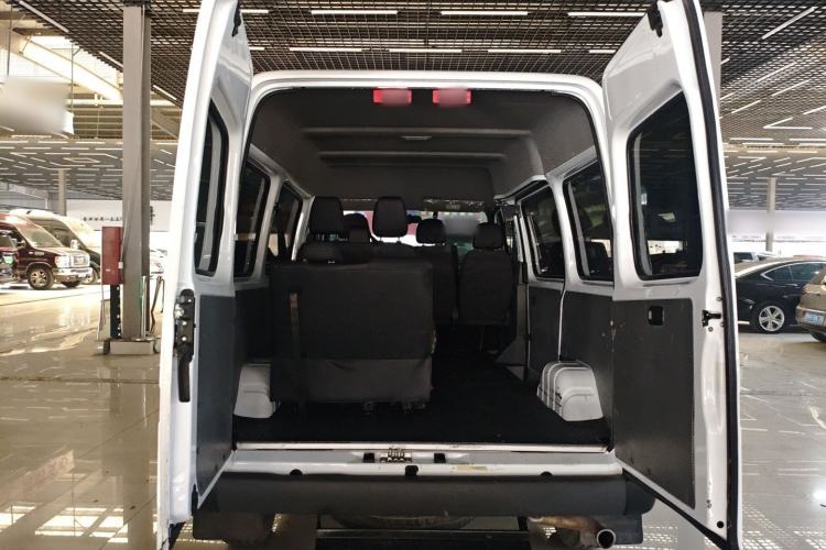 Used JMC Transit 2019 2.8T Commercial Version Short Wheelbase Mid-Roof 6-Seater China VI JX493
