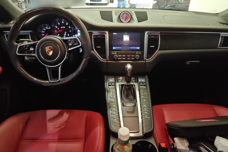 Used Porsche Macan 2017 Macan GTS 3.0T Center Console