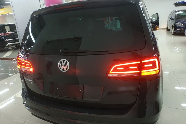 Used Volkswagen Sharan 2018 Revised Version 380TSI Comfort Edition 7-Seater
