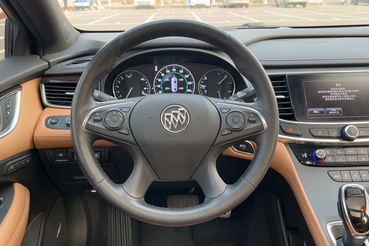 Used Buick LaCrosse 2016 28T Luxury Version