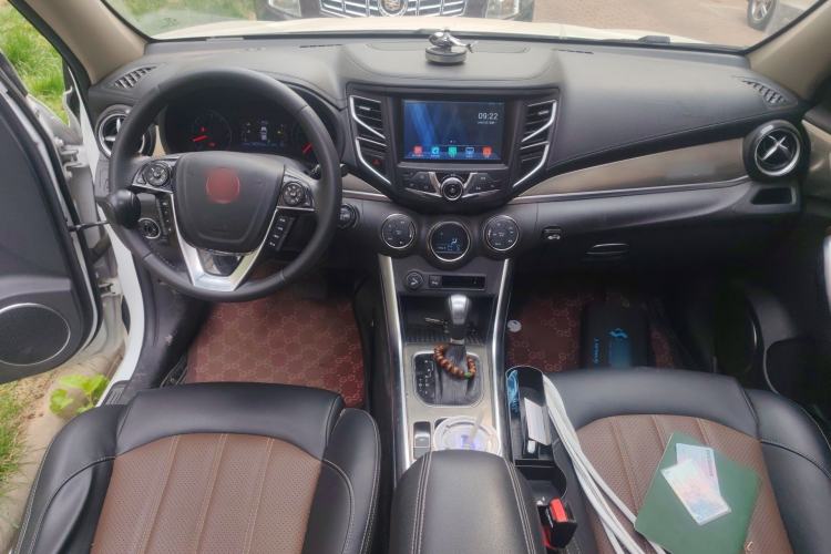 Used BYD Song 2018 1.5TID Automatic Smart Connect Prestige Model Center Console