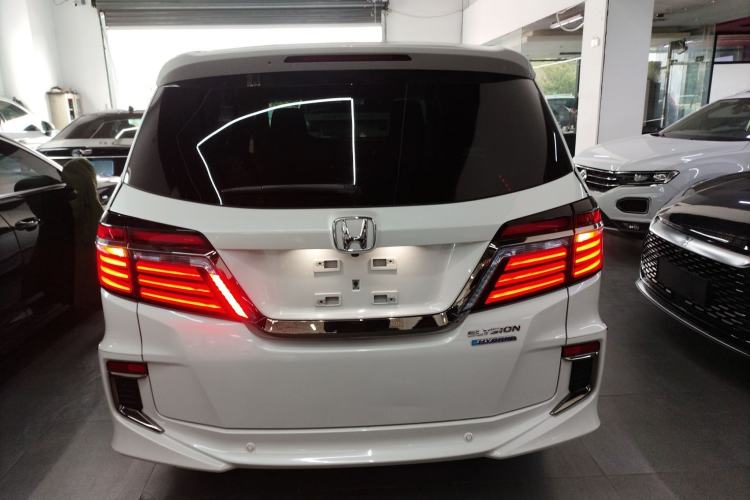 Used Honda Elysion 2019 2.0L Hybrid Luxury Edition