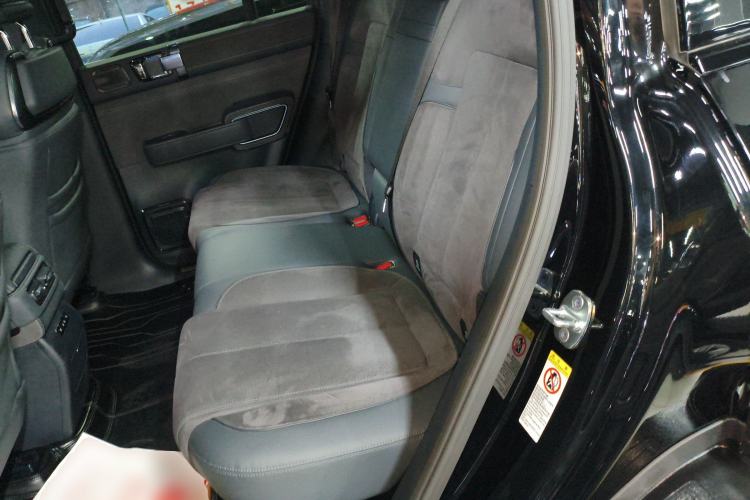 Used Formula Leopard 5 2023 Cloud Ride Flagship Edition
