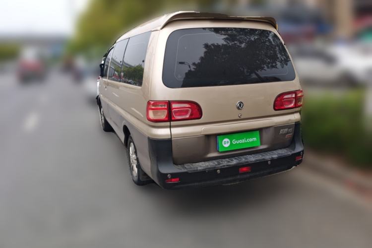 Used FORTHING Lingzhi 2017 Facelifted M3L 1.6L 7-Seater Standard Version
