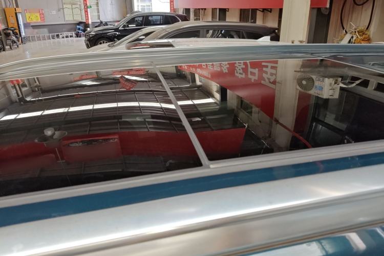 Used GAC Trumpchi GS8 2022 Linghang Series 2.0 TGDI Two-Wheel-Drive Luxury Smart Connectivity Version (7 Seats) Roof