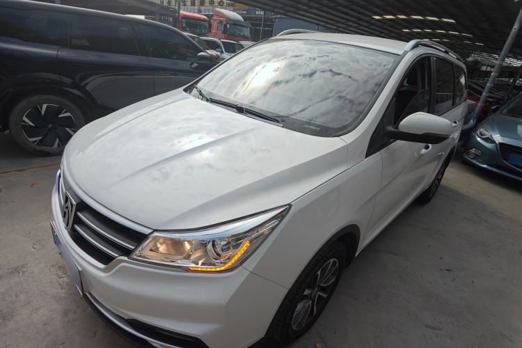 Used Baojun 730 2019 1.5L Manual Fashion Model 7-seater China VI