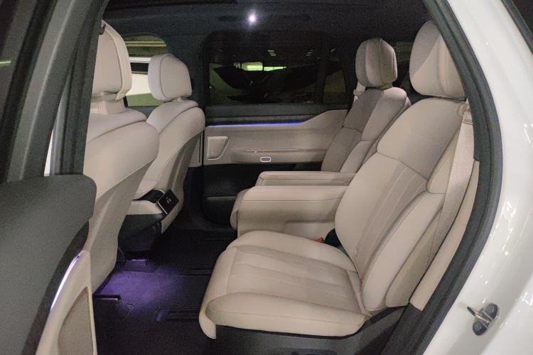 Used Nio ES8 2023 75 kWh Left Rear Seat