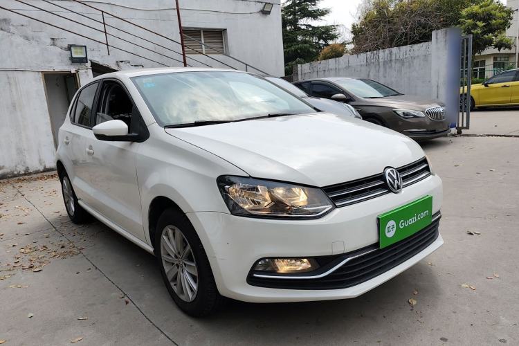 Used Volkswagen Polo 2014 1.6L Automatic Comfort Edition
