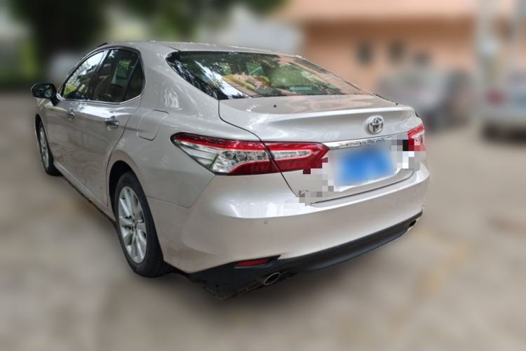 Used Toyota Camry 2019 Revised Version 2.0G Luxury Edition
