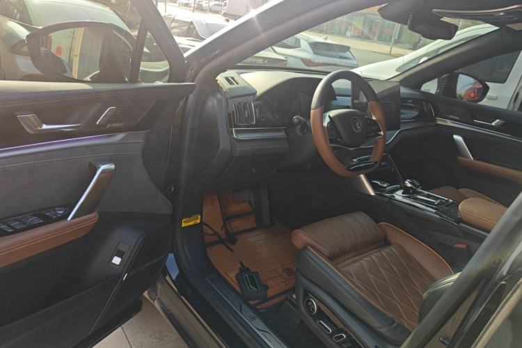 Used BYD Tang New Energy 2021 DM-i 112KM Prestige Model
