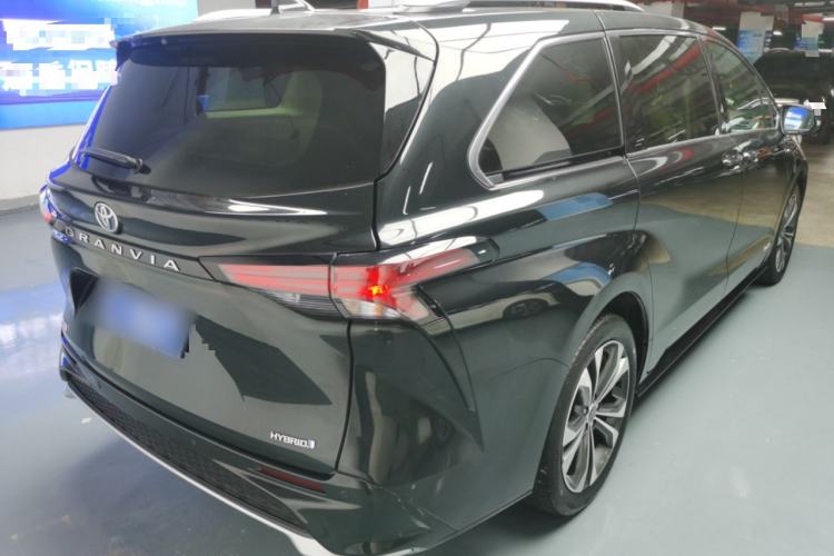 Used Toyota Granvia 2022 2.5L Hybrid Premium Edition Rear Right 45 Deg