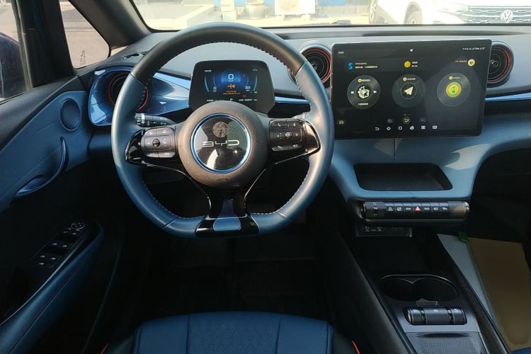 Used BYD Dolphin 2021 405 km Fashion Edition
