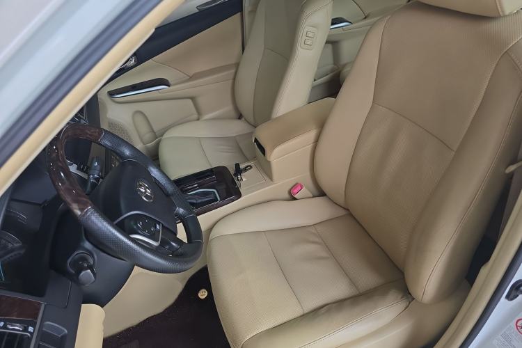 Used Toyota Camry 2016 2.0G 10th Anniversary Leading Edition