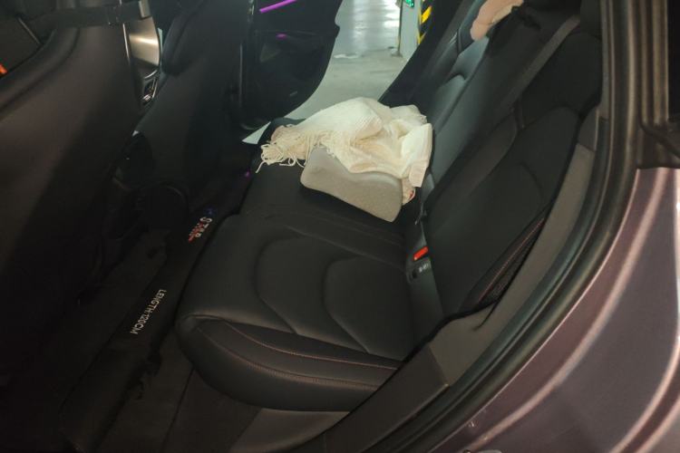 Used Xiaomi Auto SU7 2024 Rear-Drive Long-Range Intelligent Driving Version