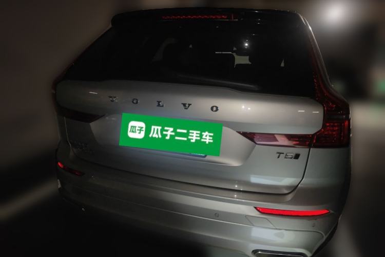 Used Volvo XC60 2019 T5 4x4 Smart Edition China V Standard
