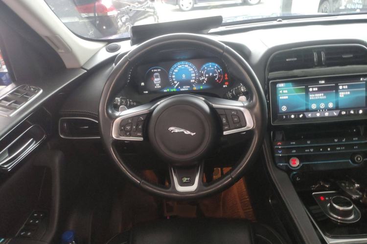 Used Jaguar F-PACE 2018 2.0T All-Wheel Drive R-Sport Sport Edition