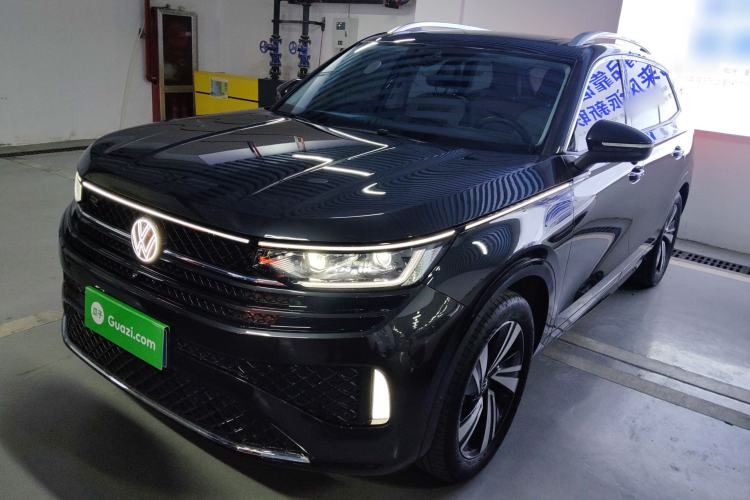 Used Volkswagen Tavendor 2024 Facelifted 380TSI All-Wheel Drive R-Line Cruise Premium Edition