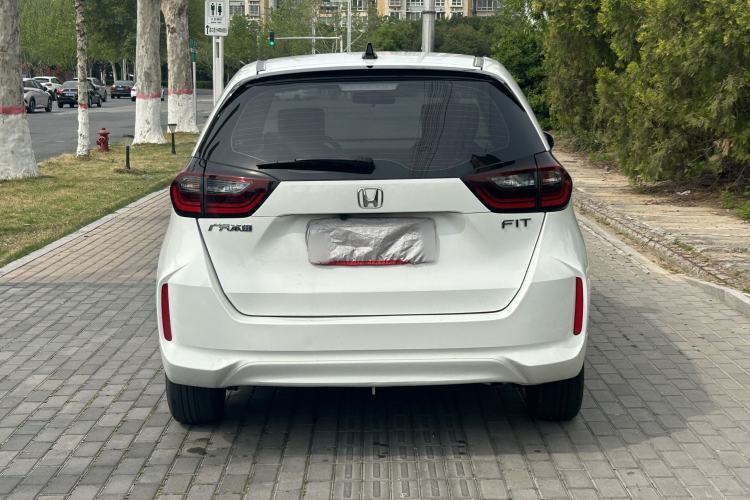 Used Honda Fit 2021 1.5L CVT Trend Edition Exterior 8