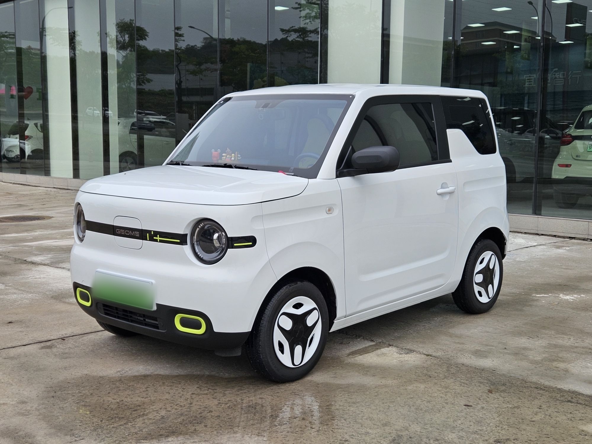 Geely Galaxy Panda 2025 210 km – Yuanqi Bear — снимка 13