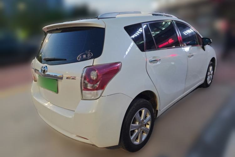 Used Toyota Verso 2014 Starlight 180E CVT Elite Multi-Function Edition
