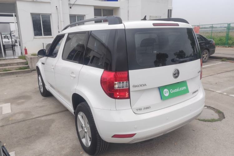 Used Skoda Yeti 2017 TSI280 DSG Advanced Edition Rear Left 45 Deg