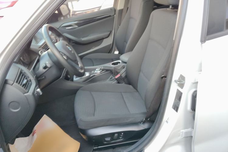 Used BMW X1 2015 sDrive18i Fashion Upgrade Edition
