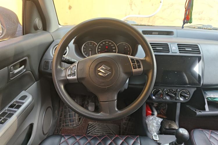 Used Suzuki Swift 2016 1.5L Manual Fashion Model Steering Wheel