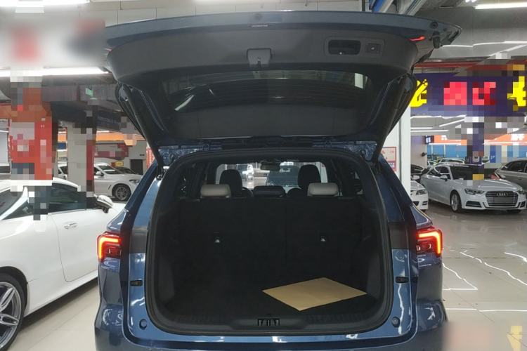 Used Ford Equator Sport 2023 EcoBoost 170 Premier PLUS Model Trunk