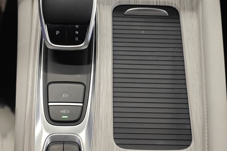 Used Chery Fengyun A8 2024 127 Far Voyage Luxury Edition Gear Lever