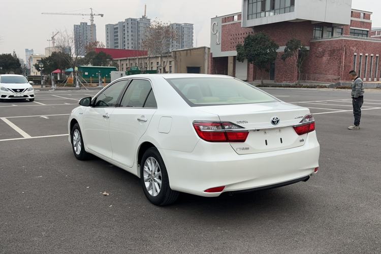 Used Toyota Camry 2015 Dual-Engine 2.5 HG Luxury Navigation Edition