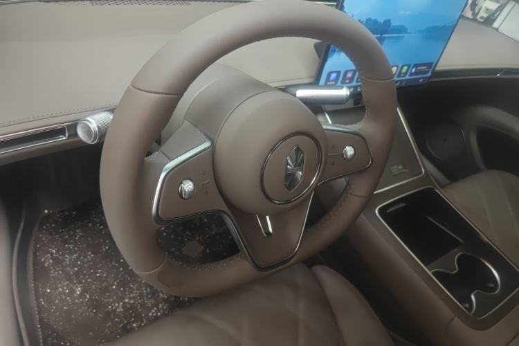 Used Hima S9T 2025 Model Pure Electric Four-Wheel-Drive Ultra