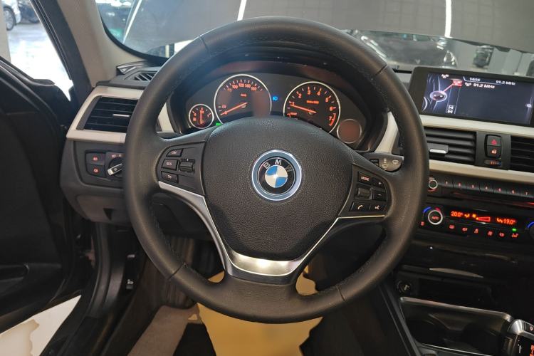 Used BMW 3 Series 2015 320Li Luxury Edition Fashion Model