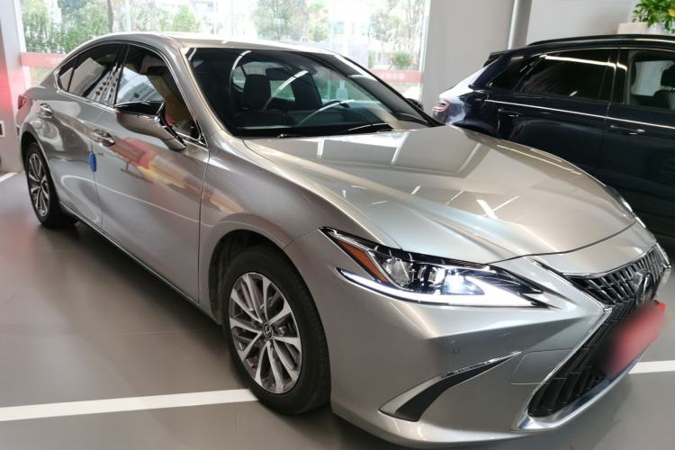 Used Lexus ES 2021 200 Excellence Edition