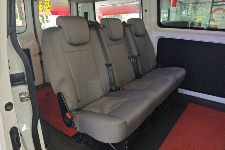 Used Ford Transit 2020 2.0T Diesel Multi-Function Commercial Vehicle Mid-Chassis Low-Roof Design with Dual Rear Doors Meeting China VI Emission Standards