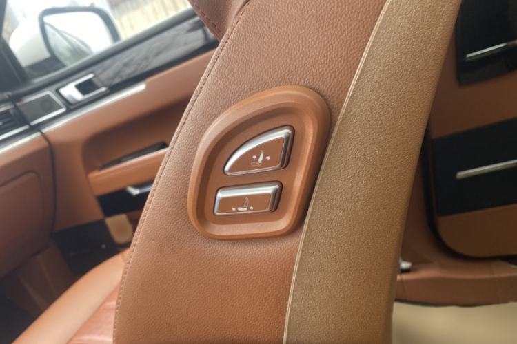 Used Zotye T700 2017 1.8T Dual-Clutch Luxury Model