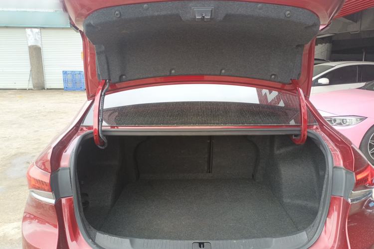 Used Buick GT 2019 18T Automatic Connected Elite Model China VI Standard Trunk