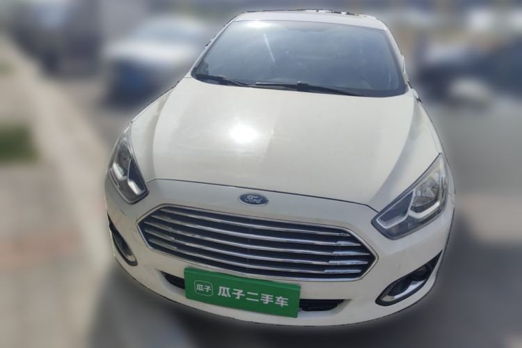 Used Ford Escort 2015 1.5L Automatic Fashion Model Front