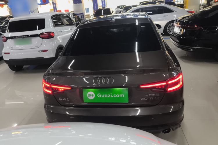 Used Audi A4L 2018 30th Anniversary Edition 40 TFSI Fashion Model