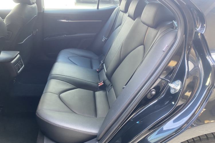 Used Toyota Camry 2021 2.0G Luxury Edition