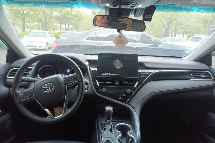 Used Toyota Camry 2023 2.0G Luxury Edition