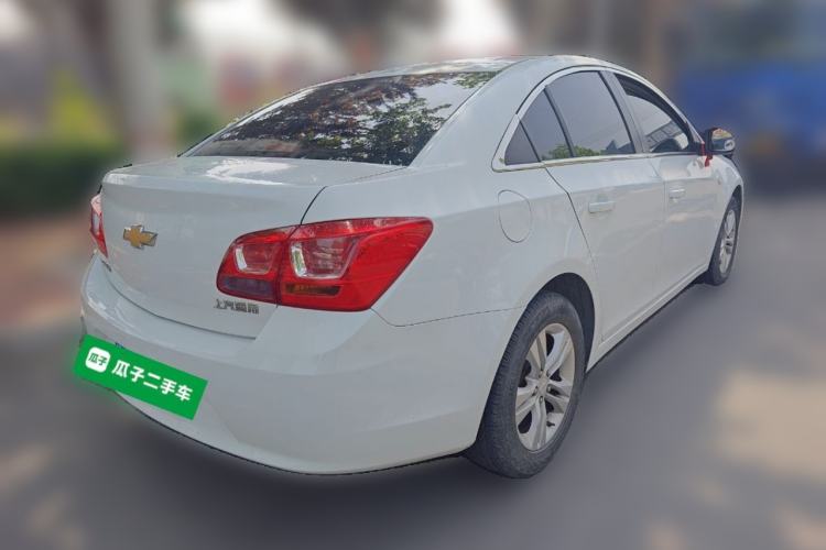 Used Chevrolet Cruze 2015 1.5L Classic SE MT